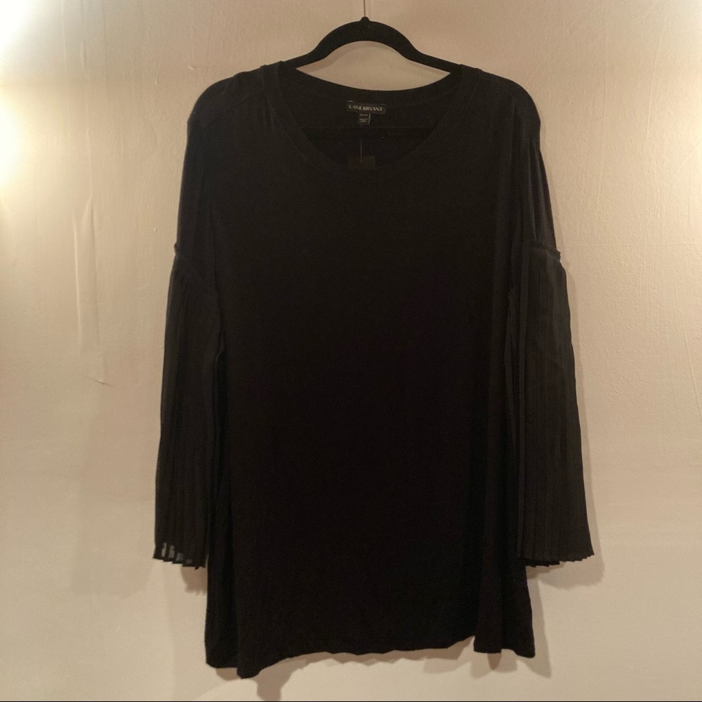 NWT LANE BRYANT 22 24 long bell shear pleated sleeve black blouse